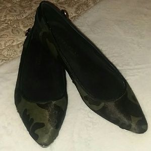 Camo flats